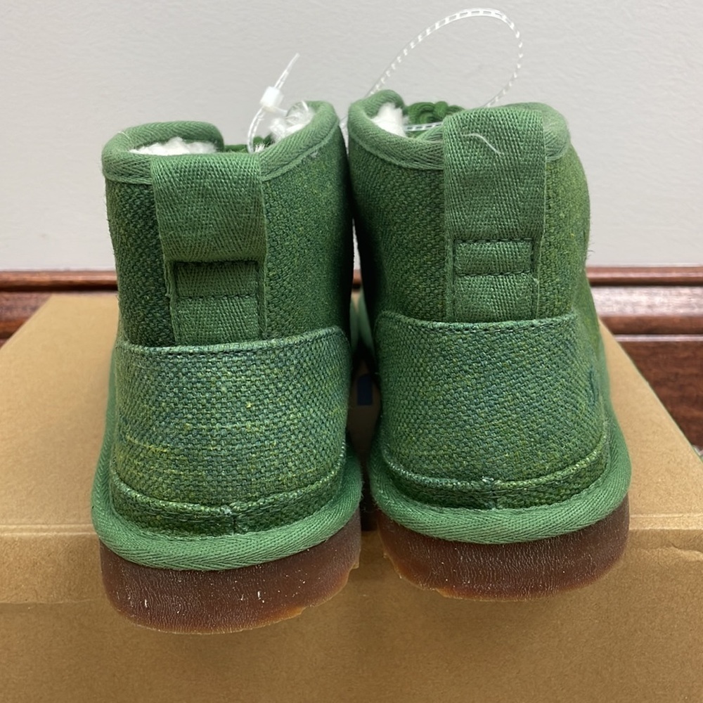 NWOT Men UGG SZ 10 Neumel Chukka Boots Tencel Natural Green Shearling Faux Fur - Picture 6 of 11